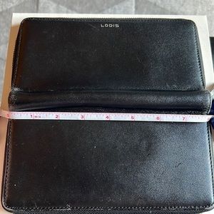 Lodis black leather zip wallet